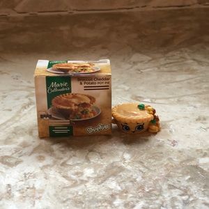 Shopkins real littles Marie Callender’s broccoli cheddar & potato pot pie